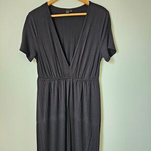 EUC SHEIN SXY BLACK DEEP V NECK TULIP STYLE MAXI DRESS SIZE L